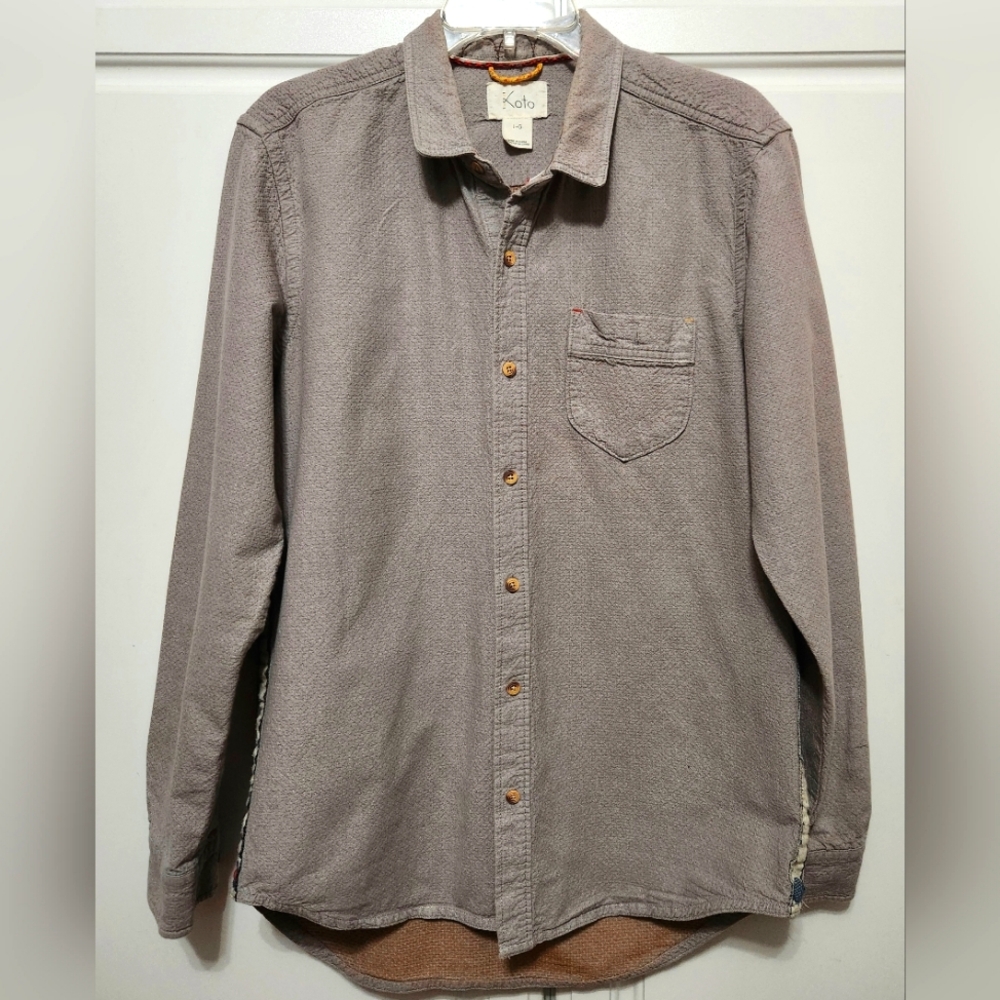 Long sleeve shirt